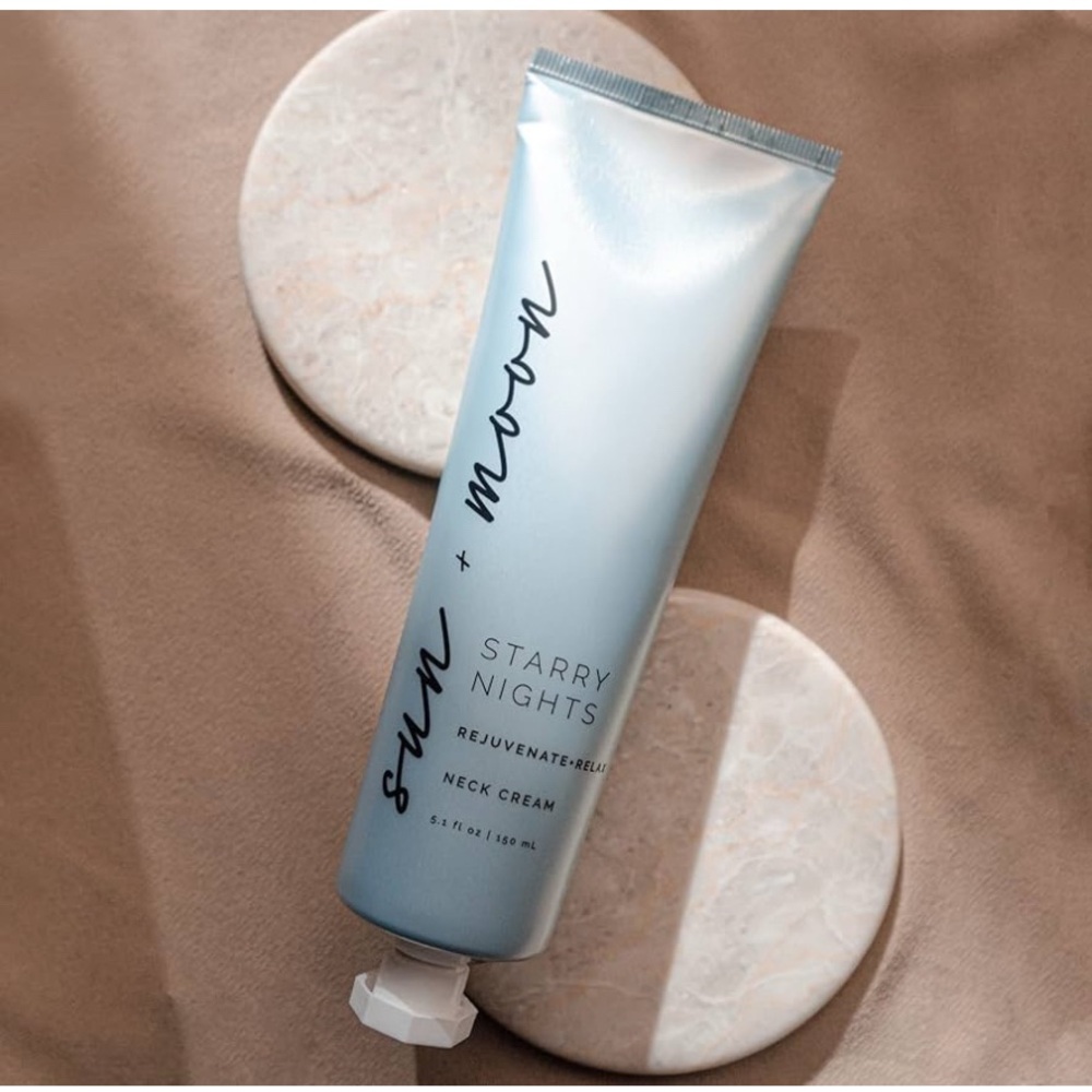 Sun n Moon Starry Nights Neck Cream